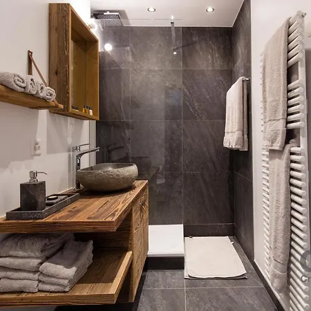 Apartman Continental A # 506 *